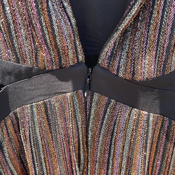 BCBGeneration Maxi Halter Dress. Size 4. - Picture 7 of 10